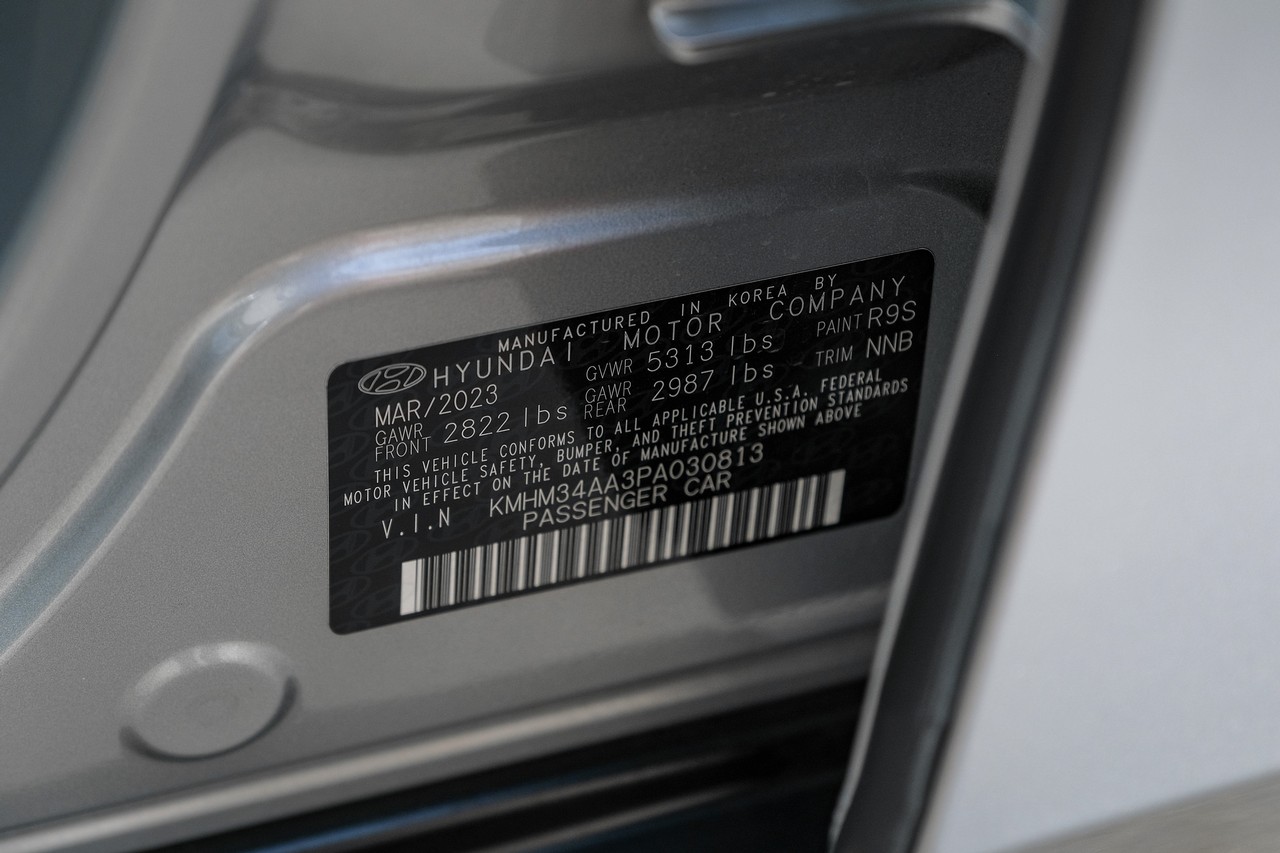 Hyundai IONIQ 6 Vehicle Main Gallery Image 51