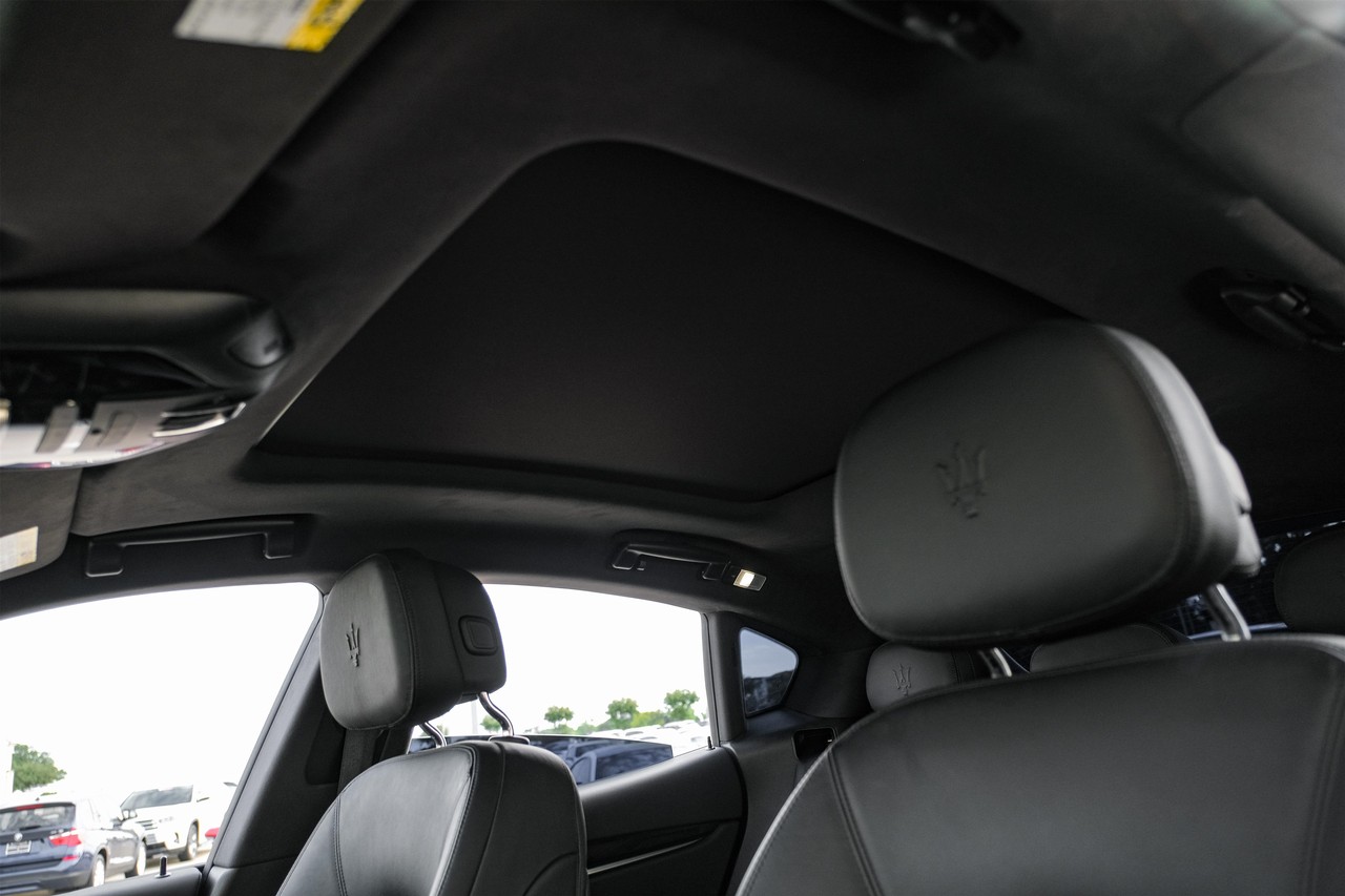 2022 Maserati Levante GT photo 4