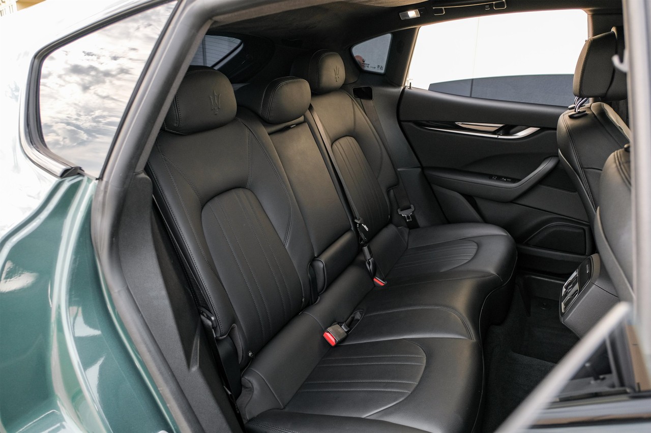 Maserati Levante Vehicle Main Gallery Image 35
