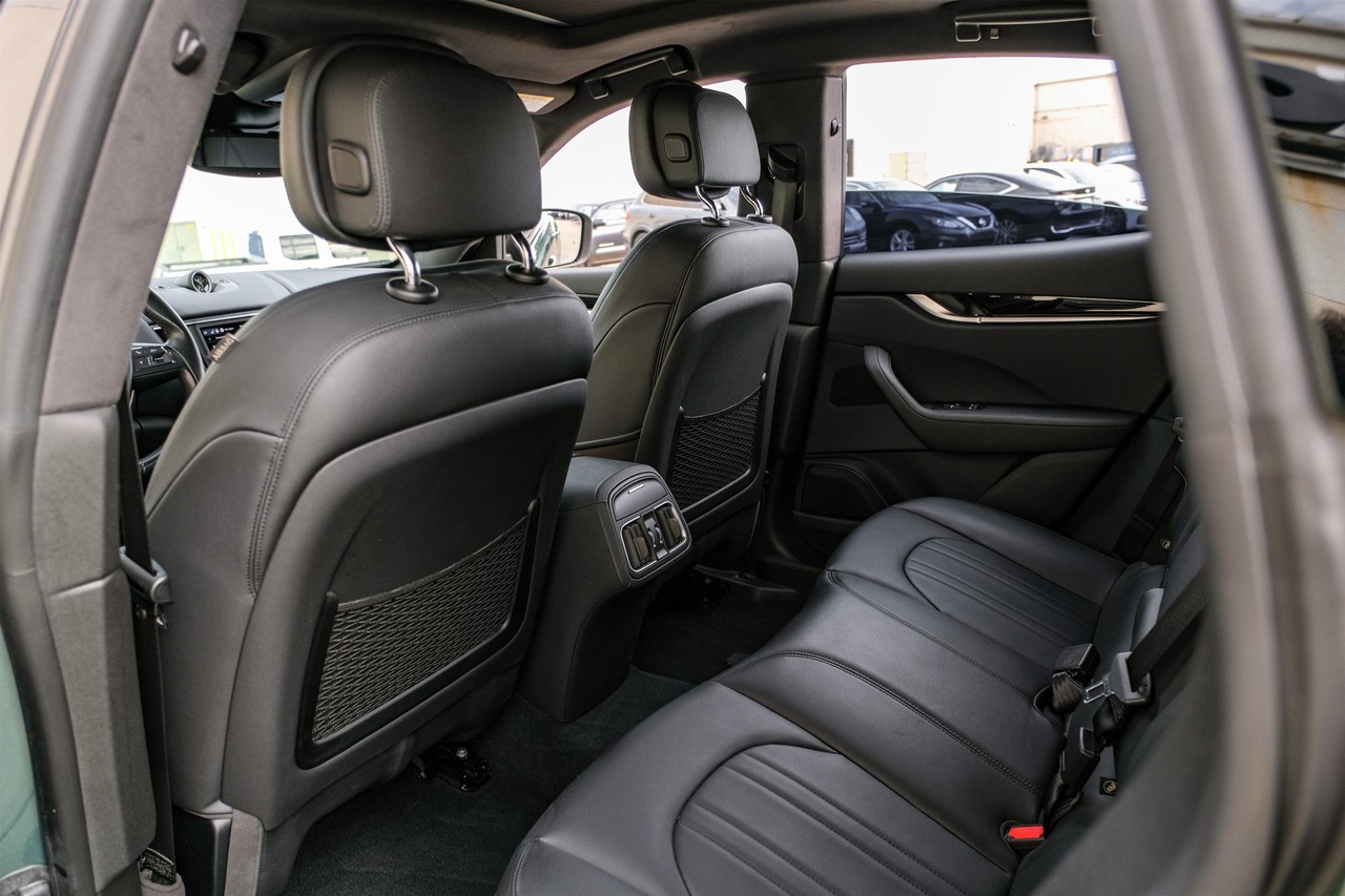 Maserati Levante Vehicle Main Gallery Image 37