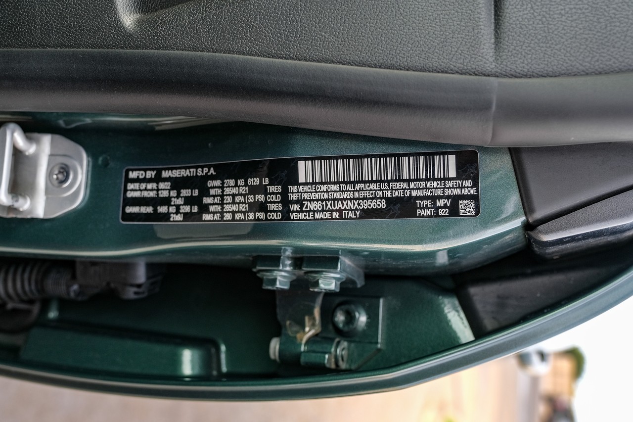 Maserati Levante Vehicle Main Gallery Image 54