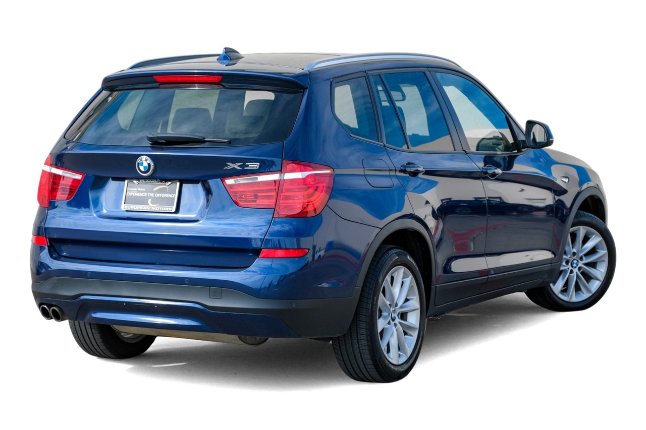 BMW X3 Vehicle Main Gallery Image 08