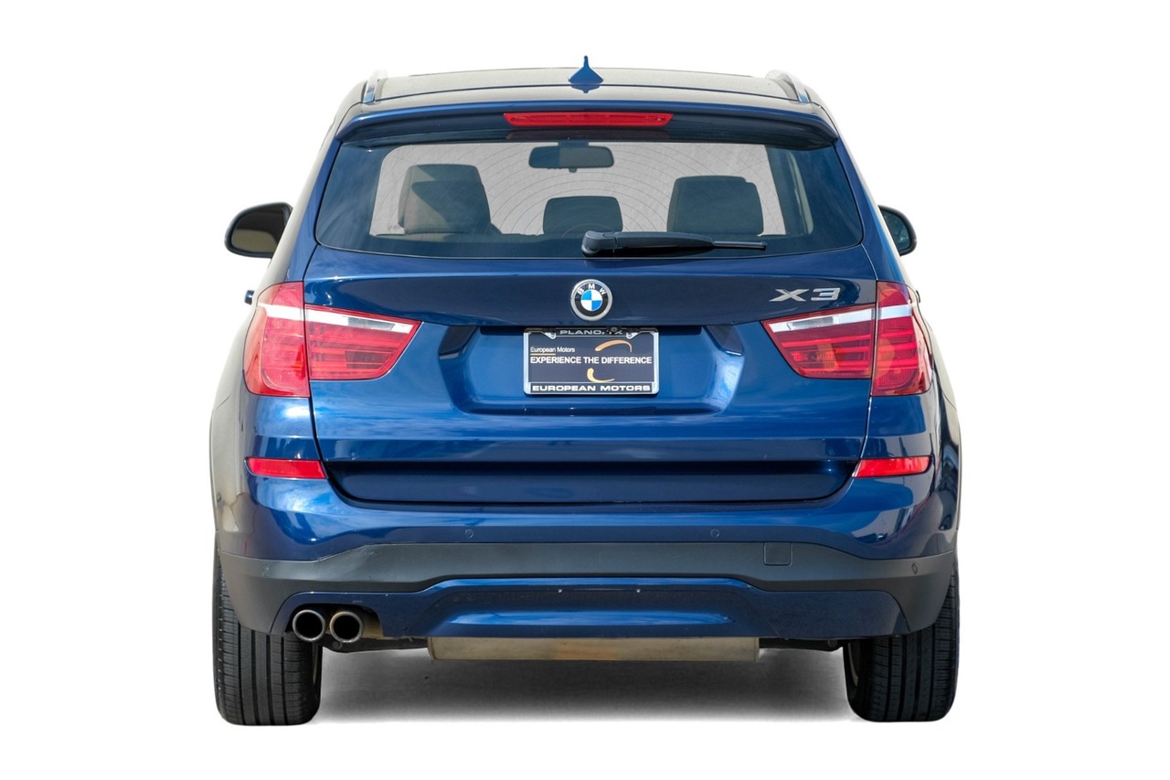 BMW X3 Vehicle Main Gallery Image 09