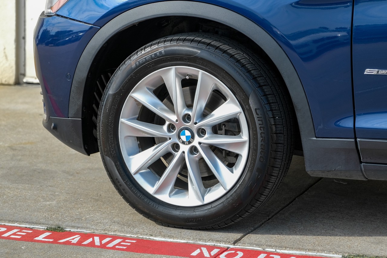 BMW X3 Vehicle Main Gallery Image 51