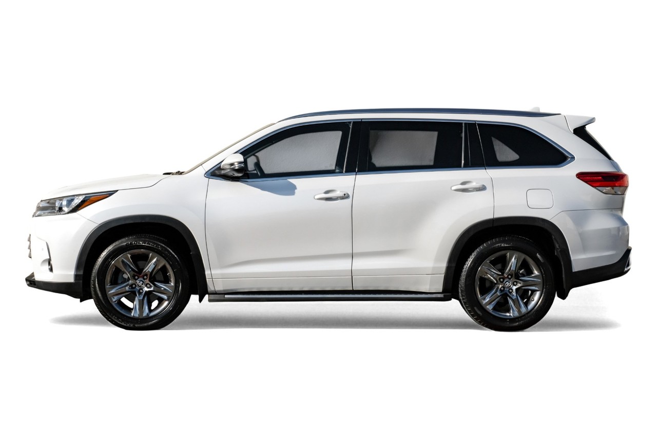 Toyota Highlander Vehicle Main Gallery Image 12