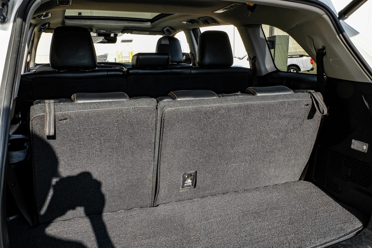 Toyota Highlander Vehicle Main Gallery Image 47