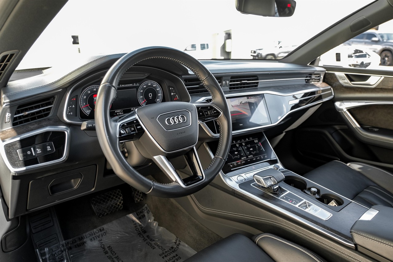 Audi A7 Vehicle Main Gallery Image 03