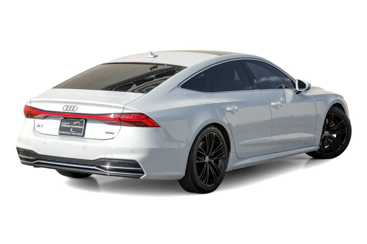 Audi A7 Vehicle Main Gallery Image 09
