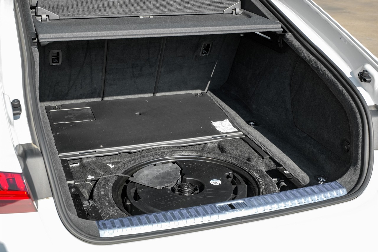 Audi A7 Vehicle Main Gallery Image 48