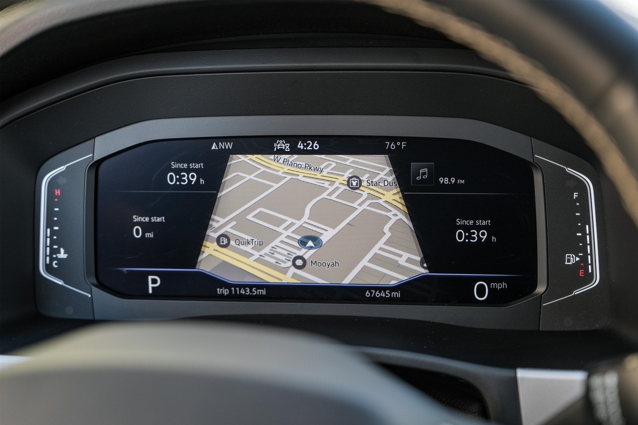 Volkswagen Atlas Cross Sport Vehicle Main Gallery Image 19