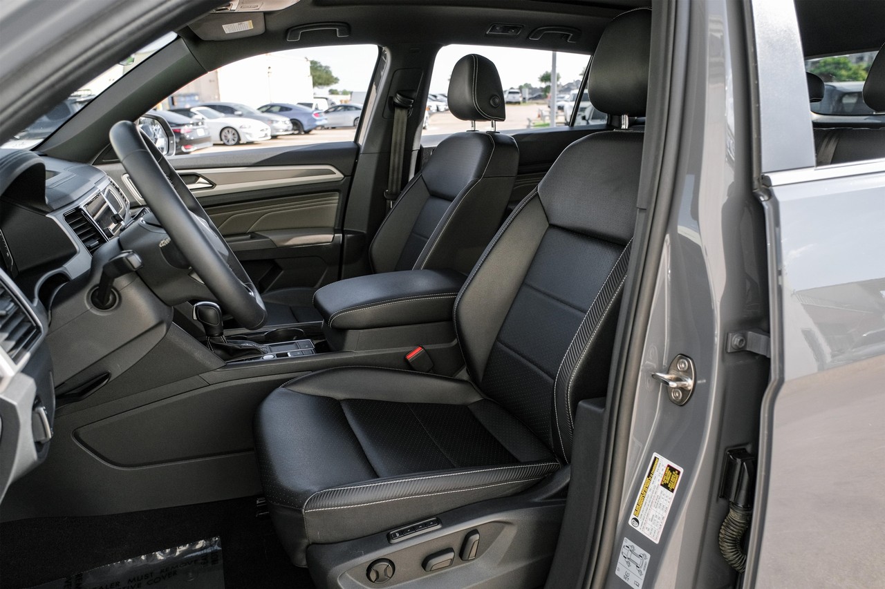 Volkswagen Atlas Cross Sport Vehicle Main Gallery Image 31