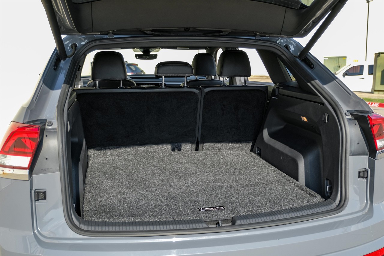 Volkswagen Atlas Cross Sport Vehicle Main Gallery Image 49