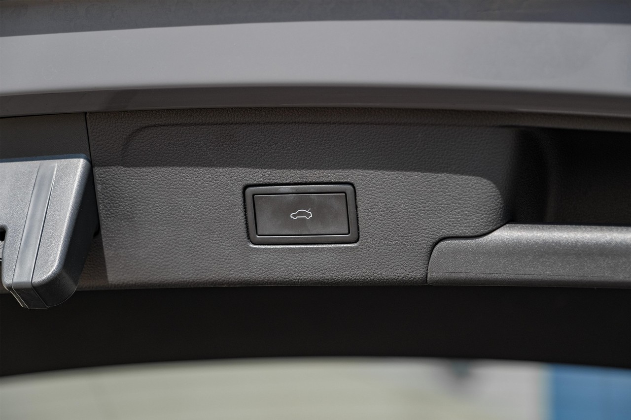 Volkswagen Atlas Cross Sport Vehicle Main Gallery Image 50