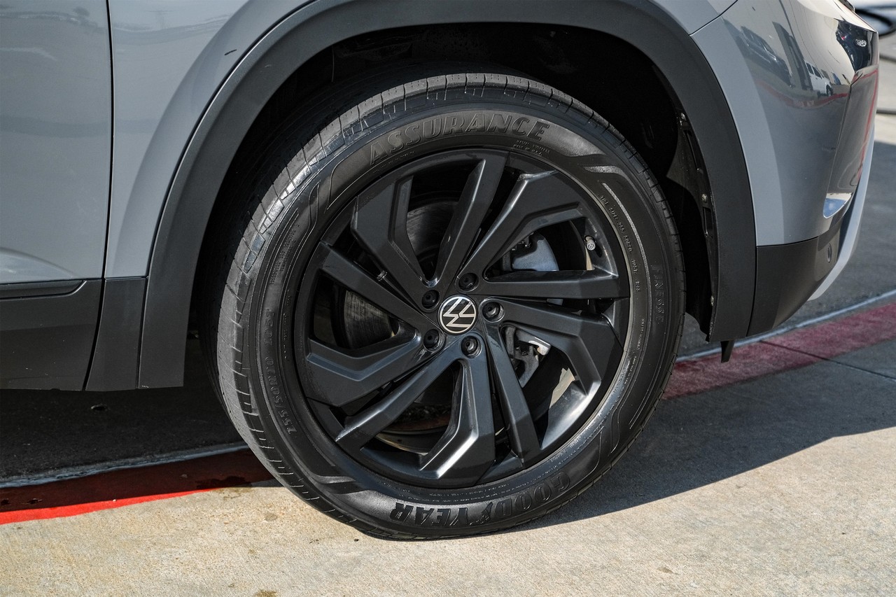 Volkswagen Atlas Cross Sport Vehicle Main Gallery Image 52