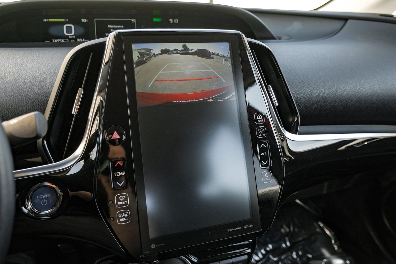 Toyota Prius Prime Vehicle Main Gallery Image 22