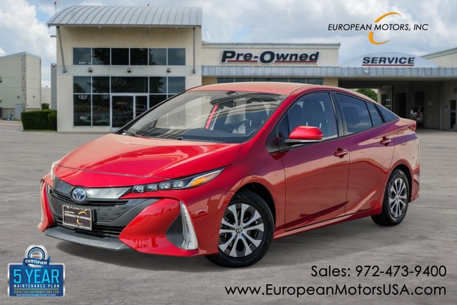 more details - toyota prius prime