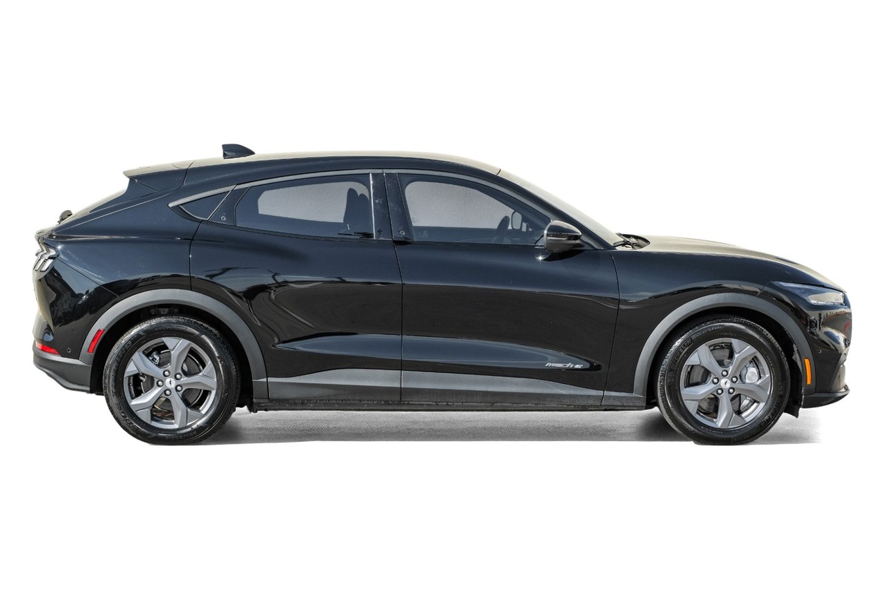 2023 Ford Mustang Mach-E Select photo 3