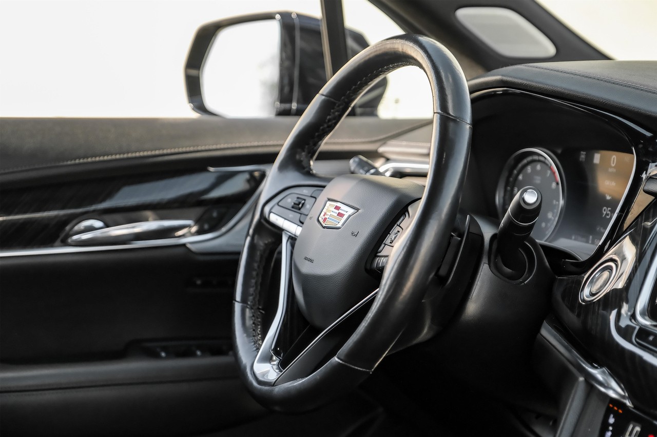 Cadillac XT6 Vehicle Main Gallery Image 14