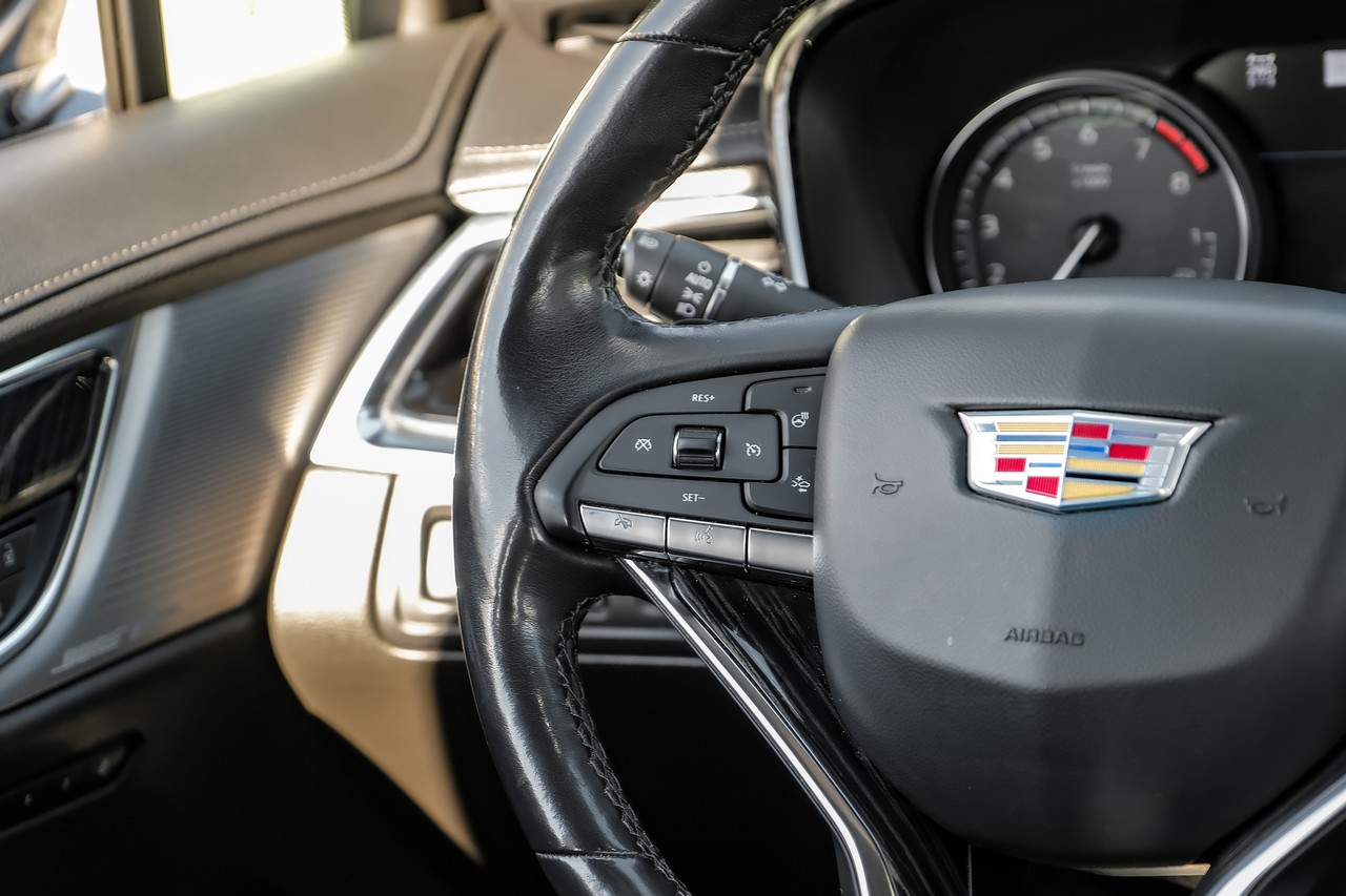 Cadillac XT6 Vehicle Main Gallery Image 17