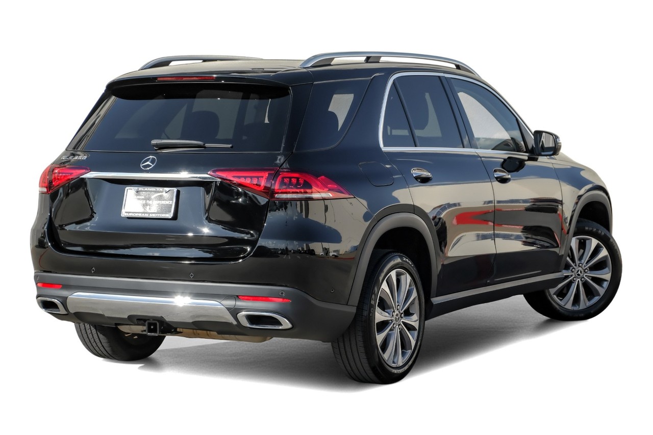 Mercedes-Benz GLE 350 Vehicle Main Gallery Image 09