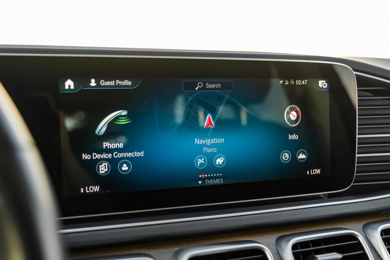 Mercedes-Benz GLE 350 Vehicle Main Gallery Image 27