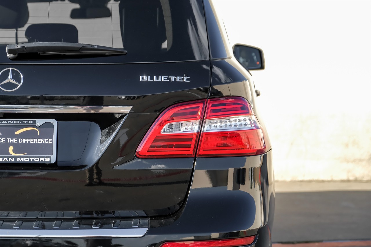 Mercedes-Benz ML 350 Vehicle Main Gallery Image 44