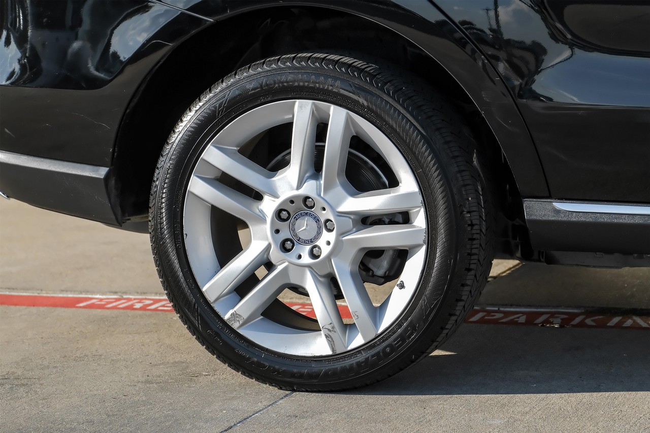 Mercedes-Benz ML 350 Vehicle Main Gallery Image 47