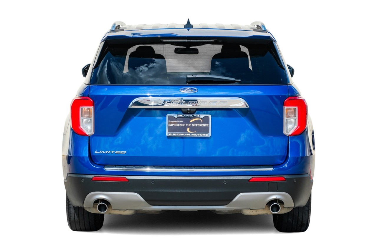 Ford Explorer Vehicle Main Gallery Image 09