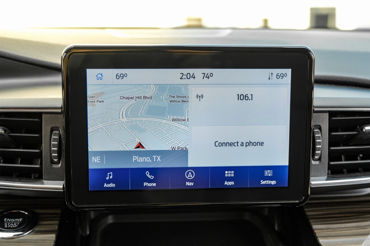 Ford Explorer Vehicle Main Gallery Image 27