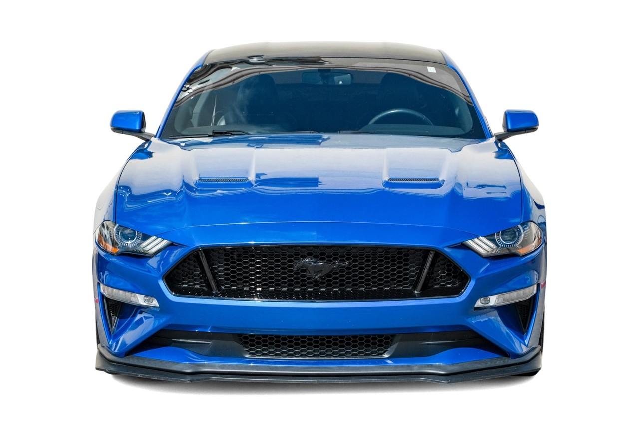 Ford Mustang Vehicle Main Gallery Image 05