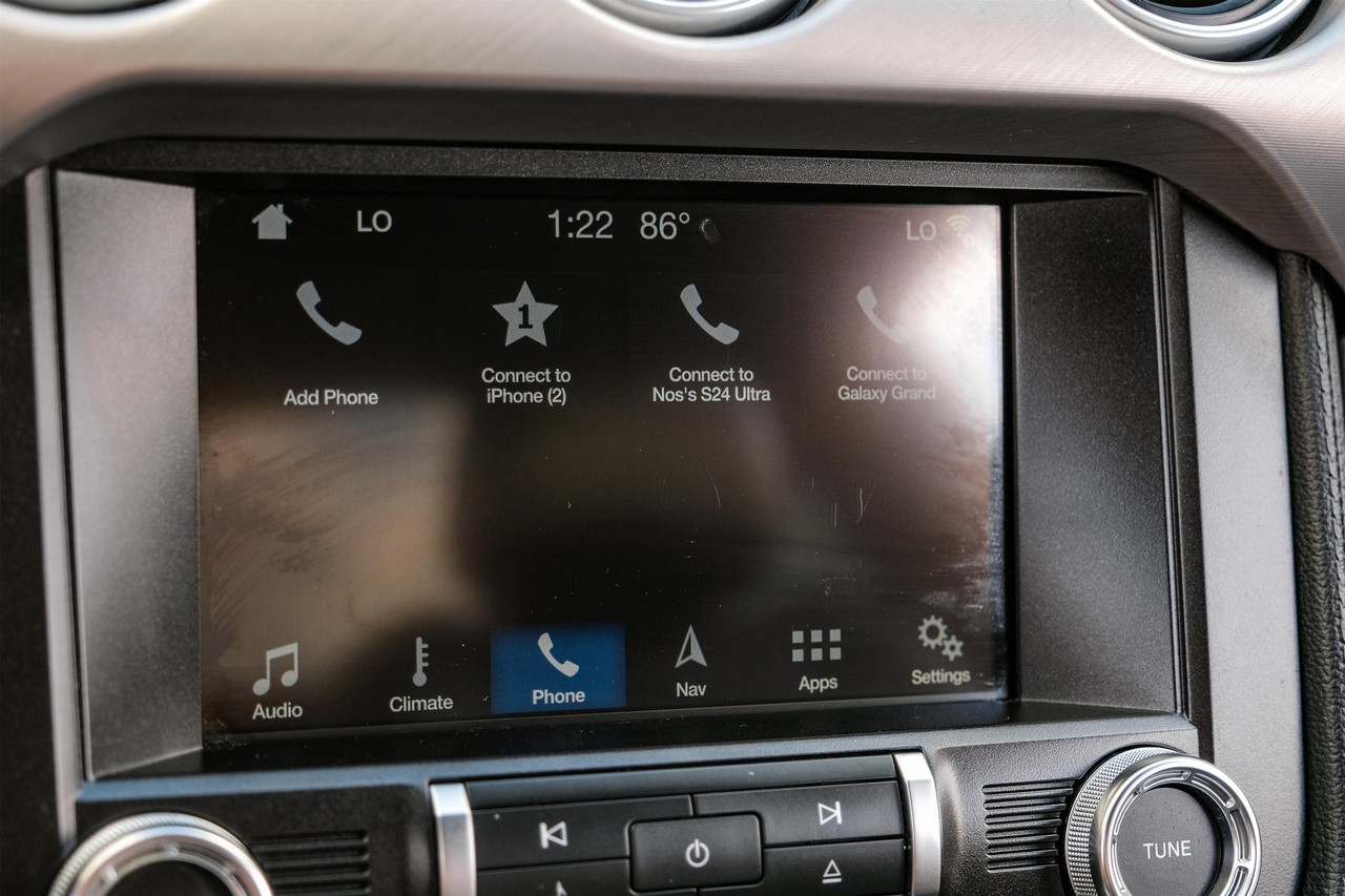 Ford Mustang Vehicle Main Gallery Image 27