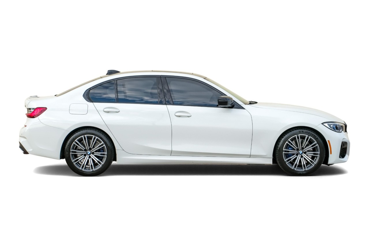 BMW 3 Series Vehicle Main Gallery Image 08