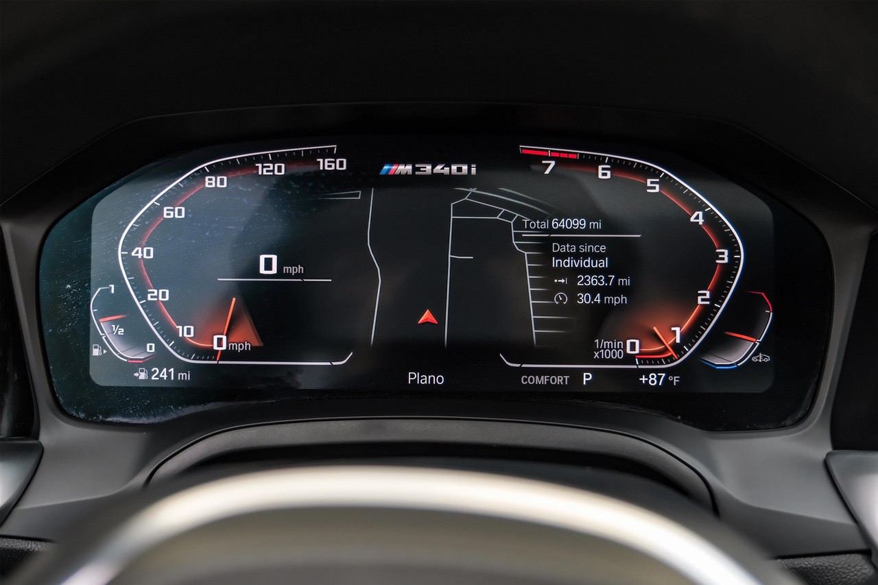 BMW 3 Series Vehicle Main Gallery Image 19