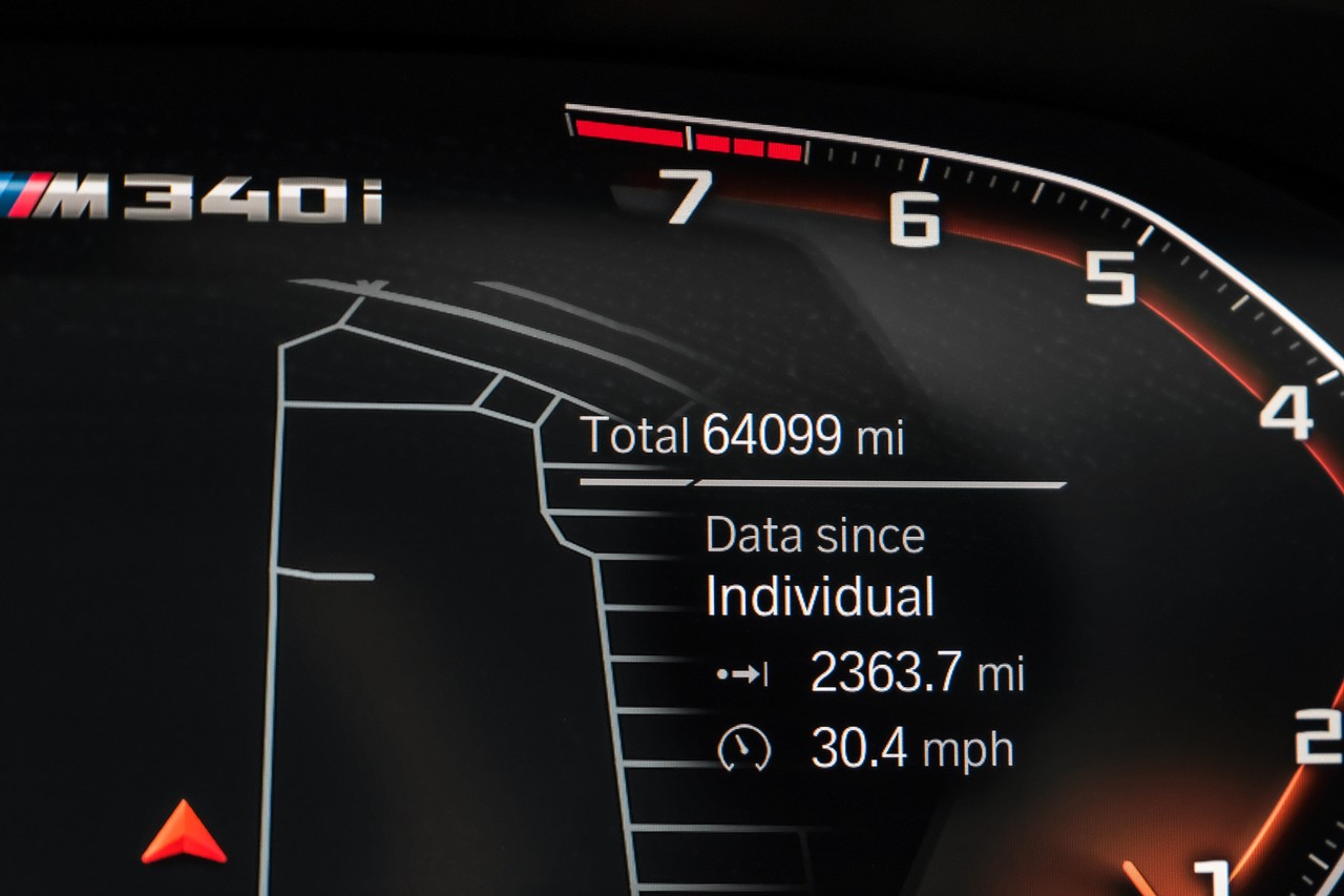 BMW 3 Series Vehicle Main Gallery Image 20