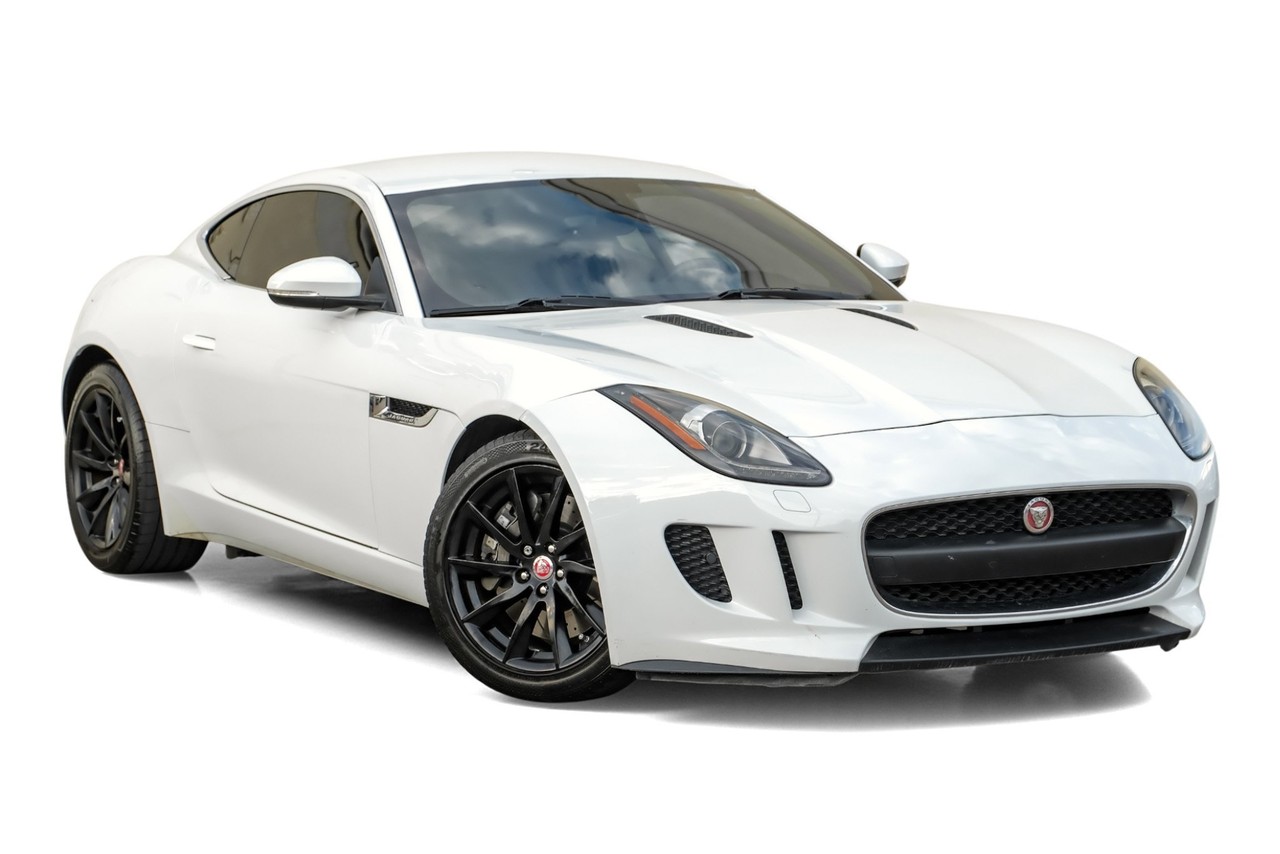 Jaguar F-Type Vehicle Main Gallery Image 06