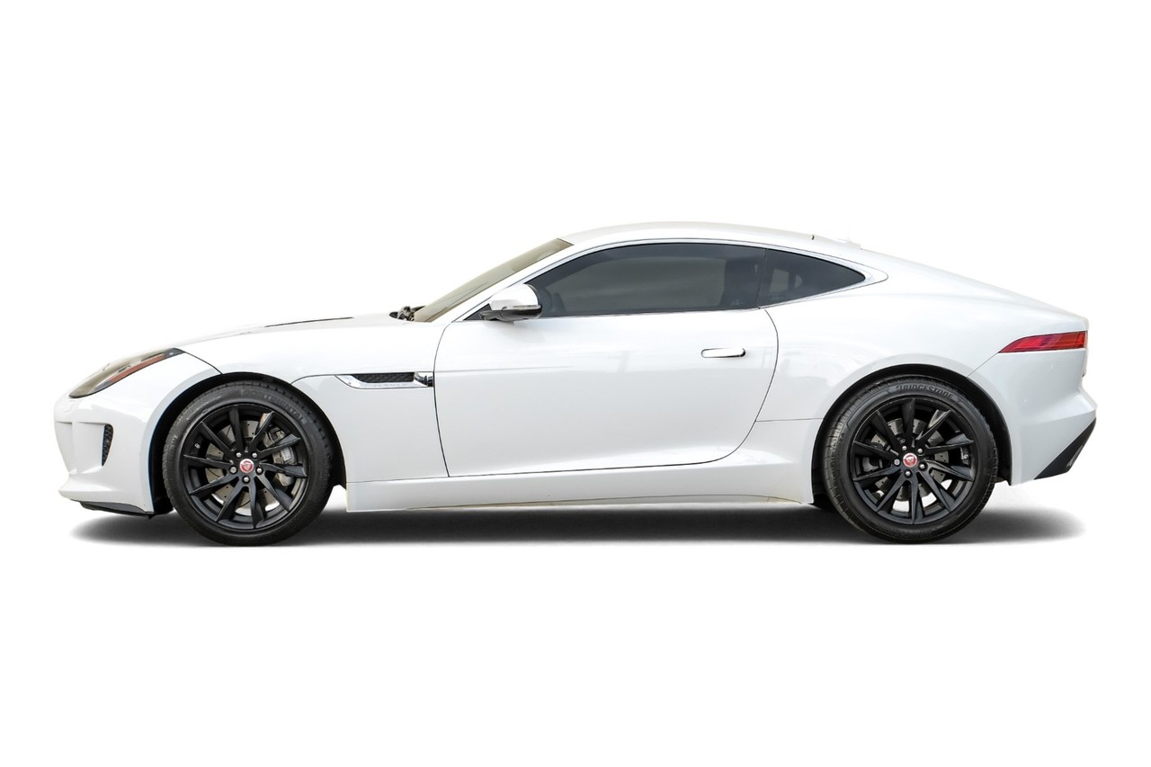 Jaguar F-Type Vehicle Main Gallery Image 11