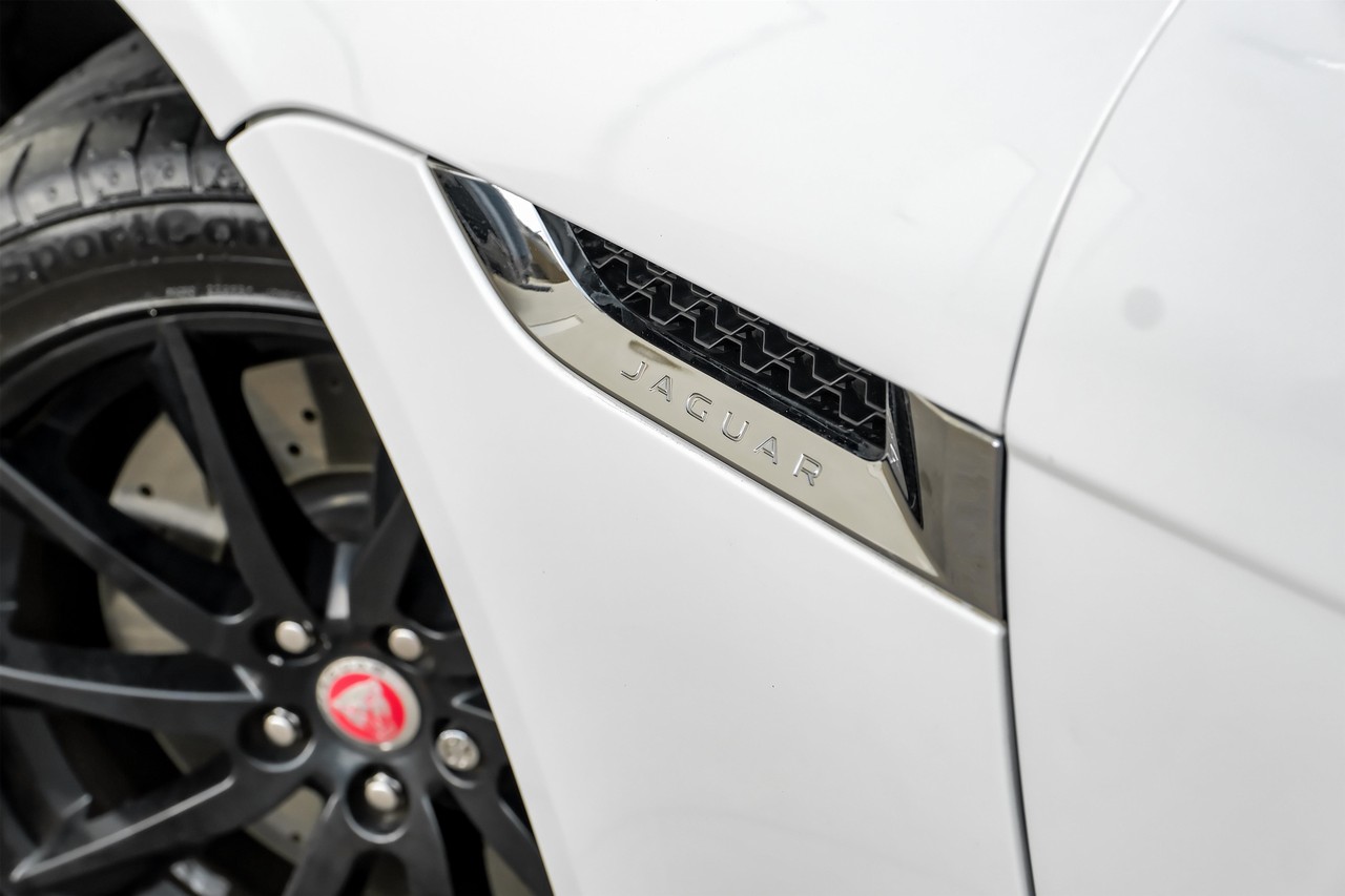 Jaguar F-Type Vehicle Main Gallery Image 45