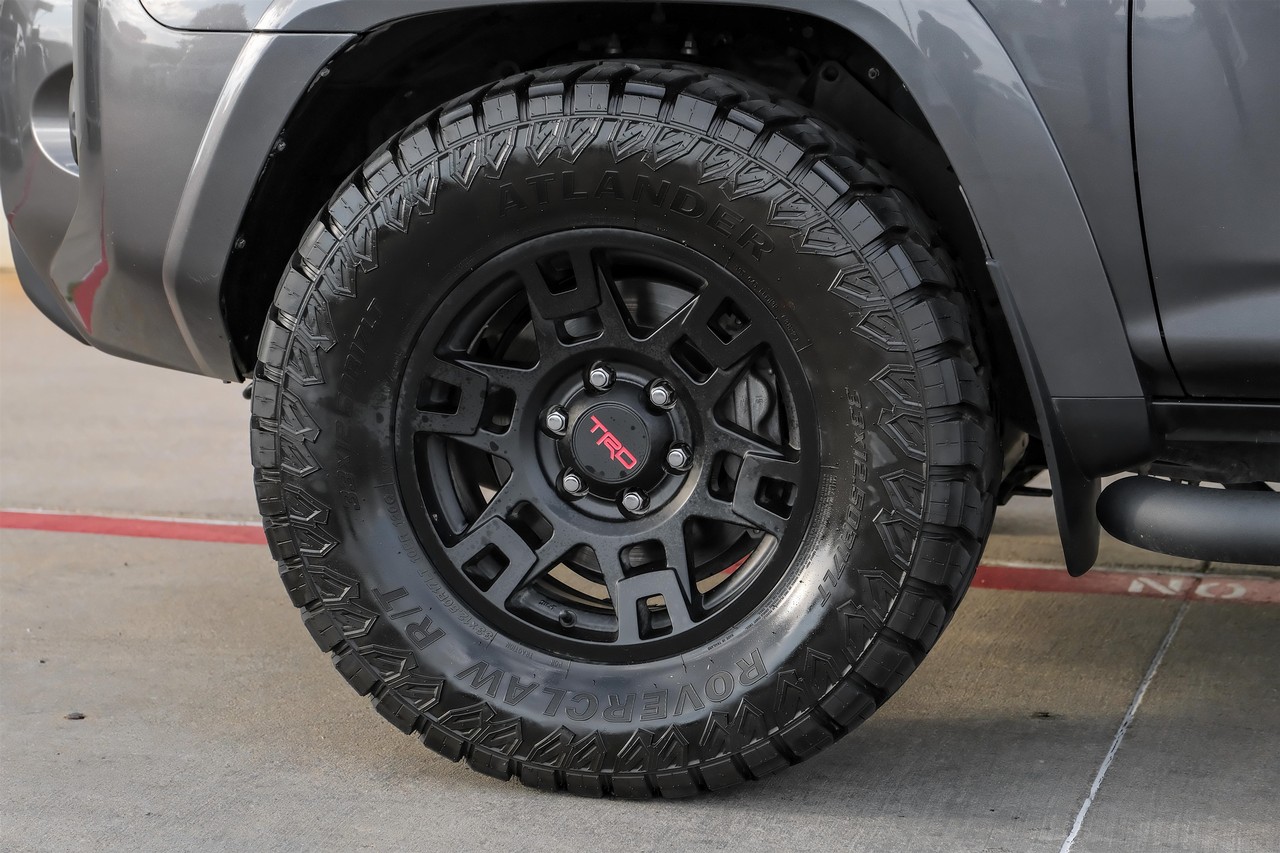 Toyota 4Runner Vehicle Main Gallery Image 52