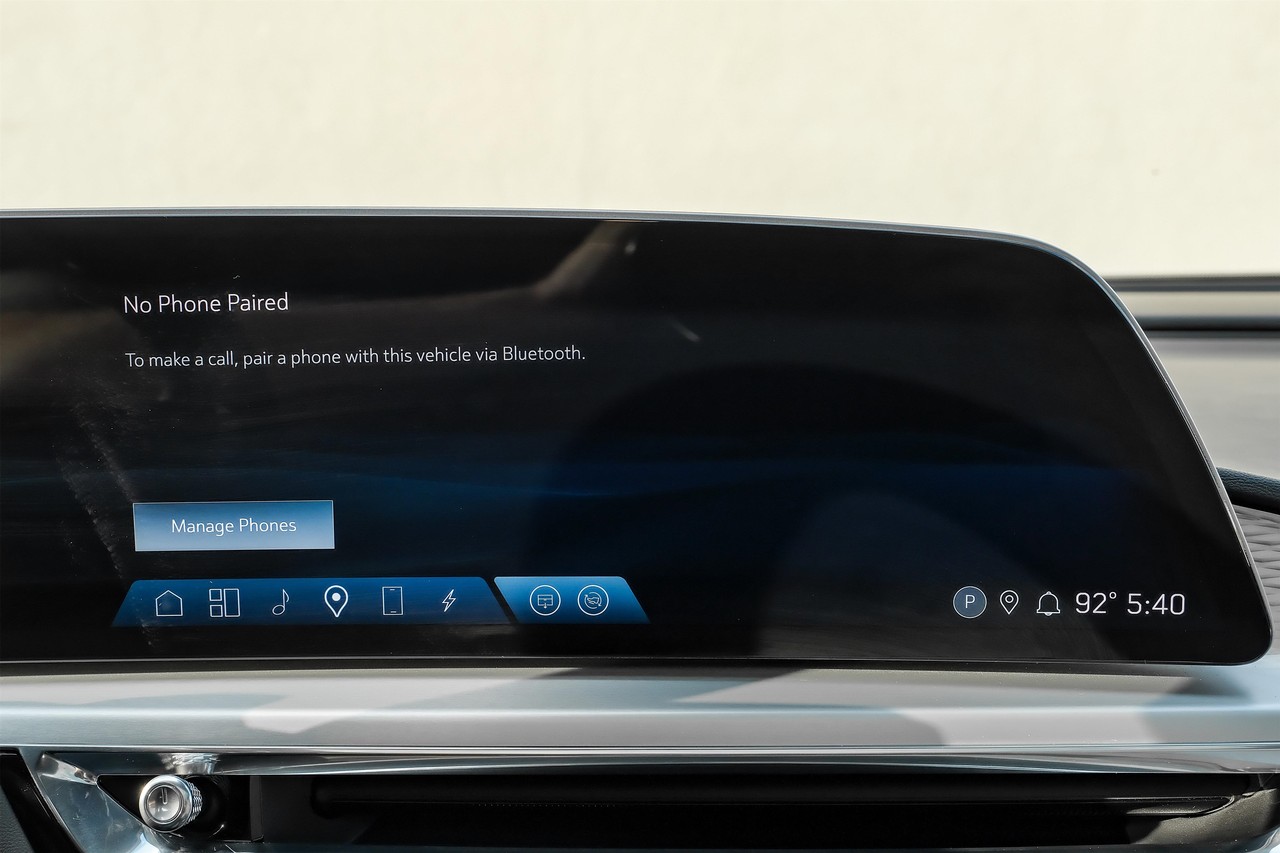 Cadillac LYRIQ Vehicle Main Gallery Image 34