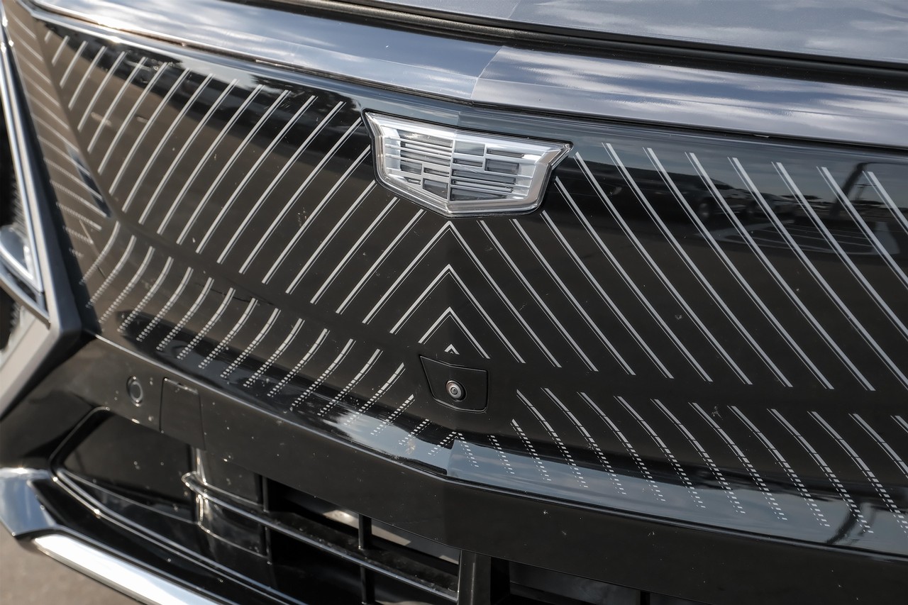 Cadillac LYRIQ Vehicle Main Gallery Image 60