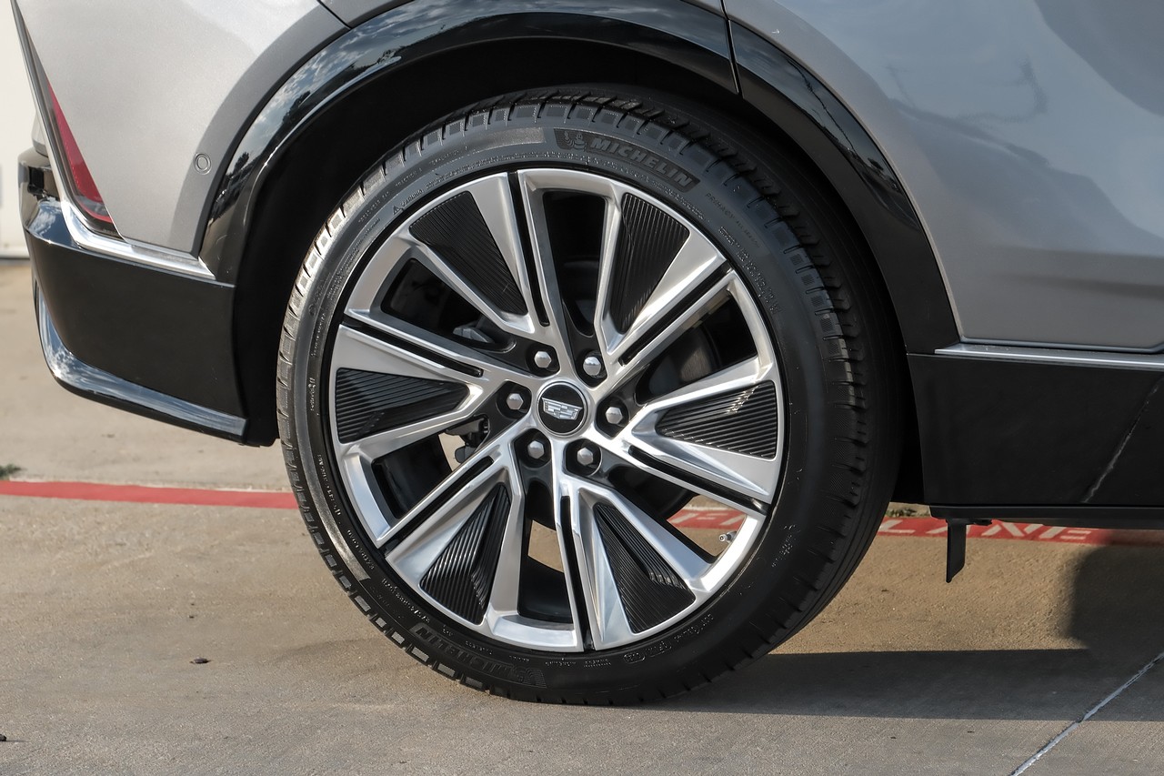 Cadillac LYRIQ Vehicle Main Gallery Image 64