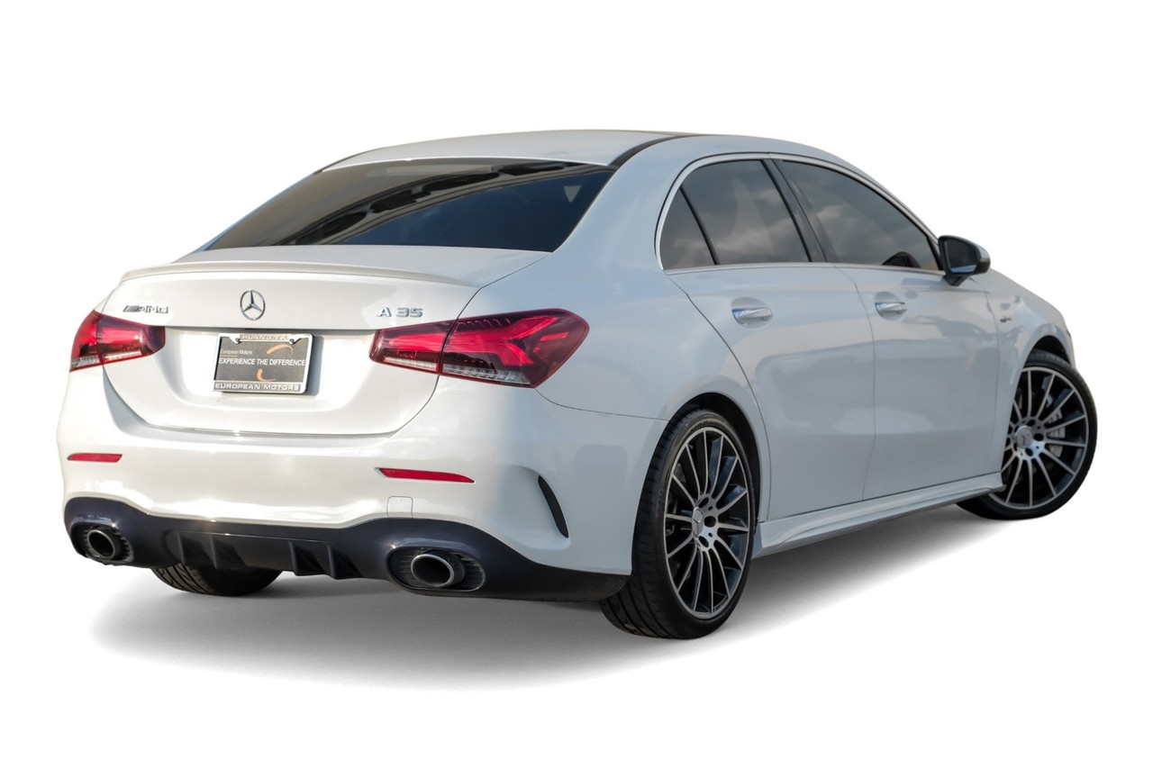 Mercedes-Benz A-Class Vehicle Main Gallery Image 09