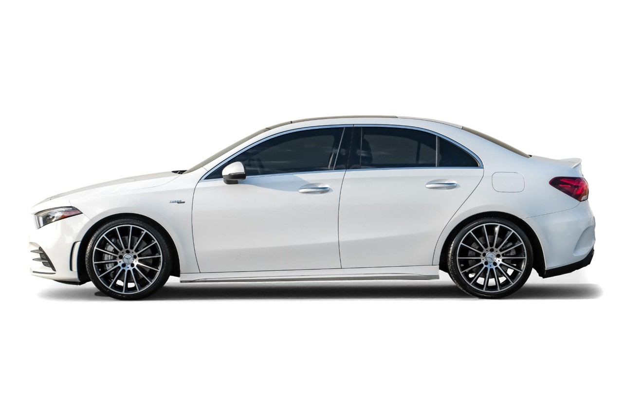 Mercedes-Benz A-Class Vehicle Main Gallery Image 11