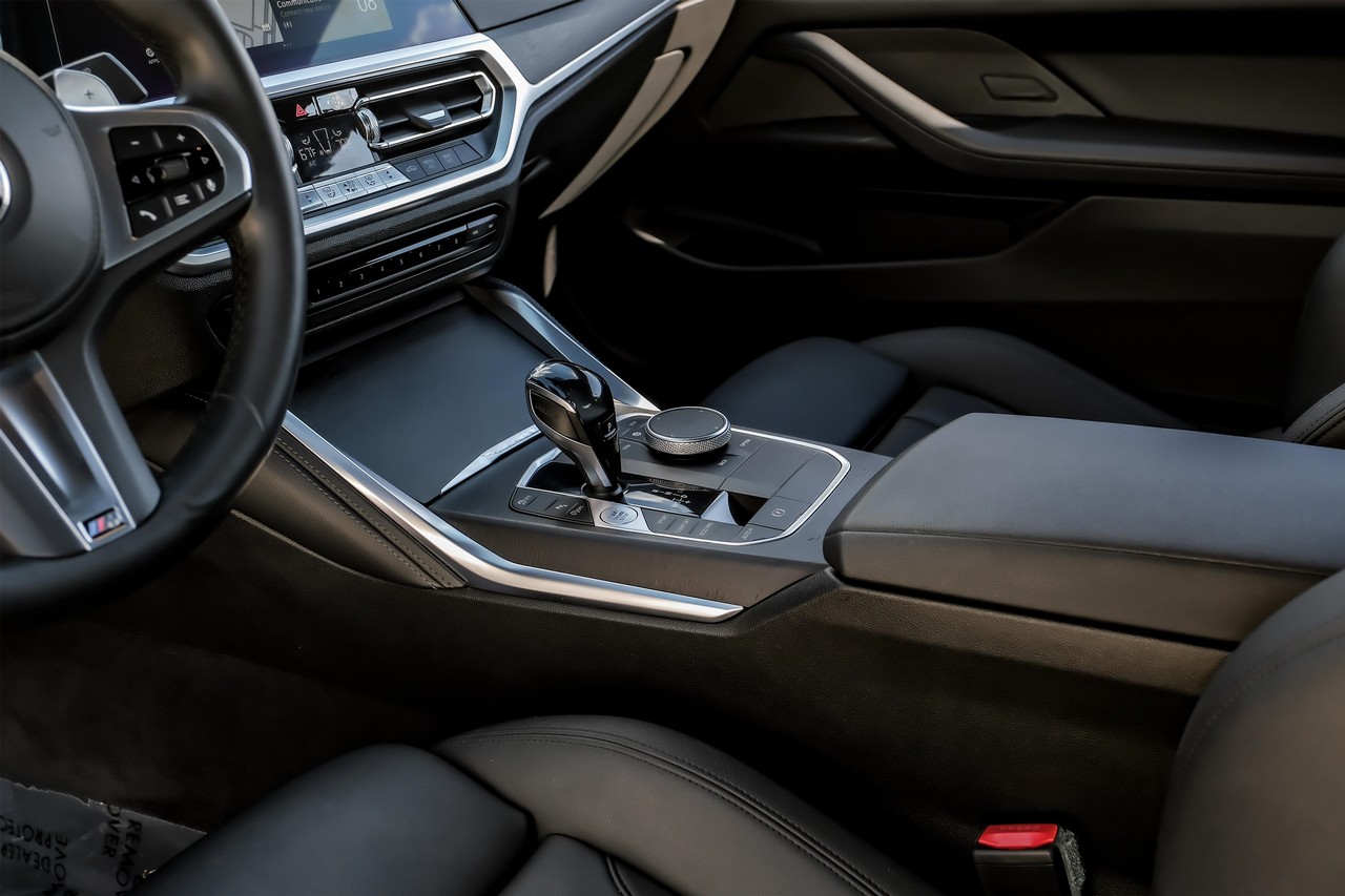 BMW 4 Series Vehicle Main Gallery Image 26