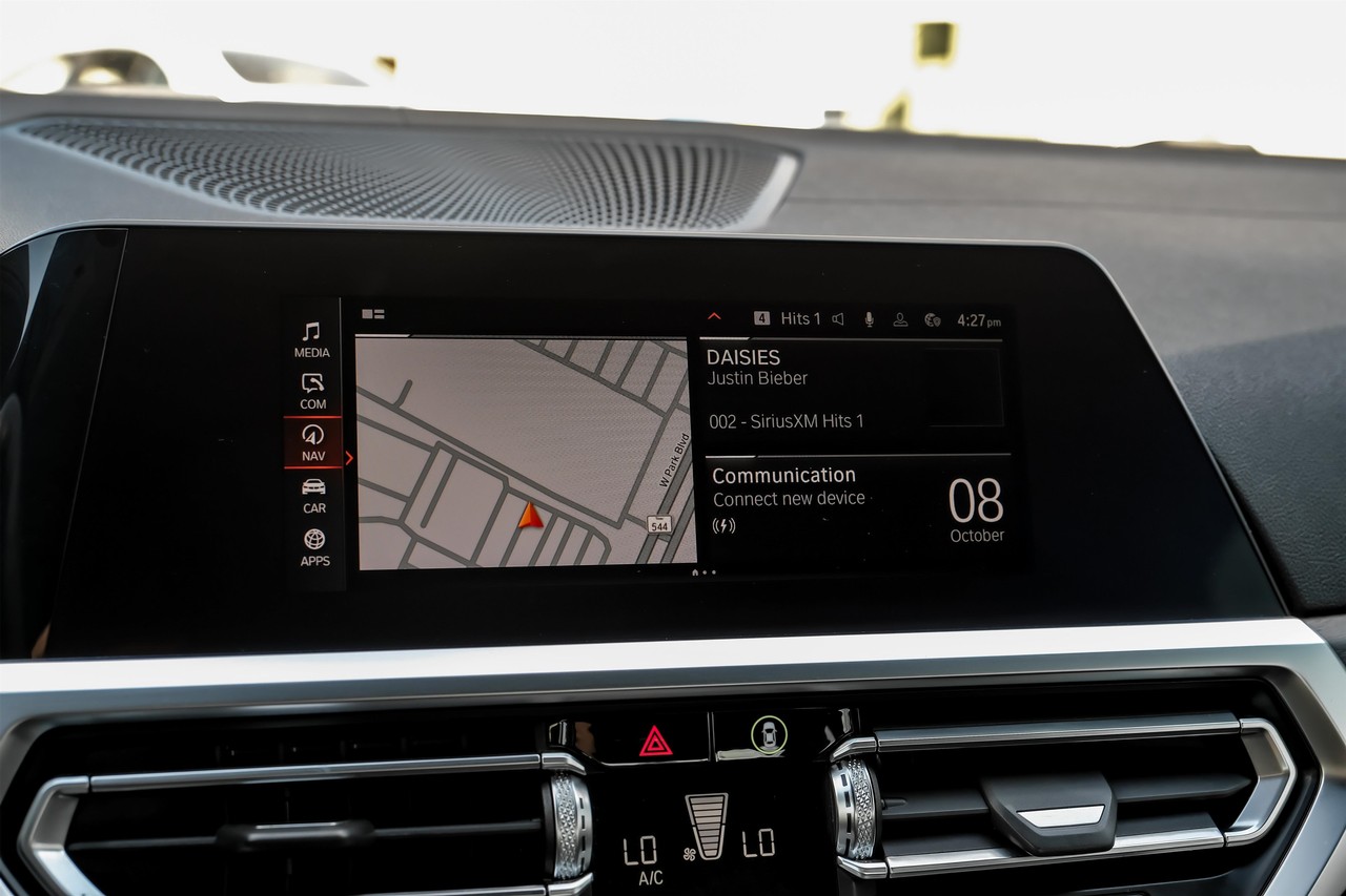 BMW 4 Series Vehicle Main Gallery Image 35