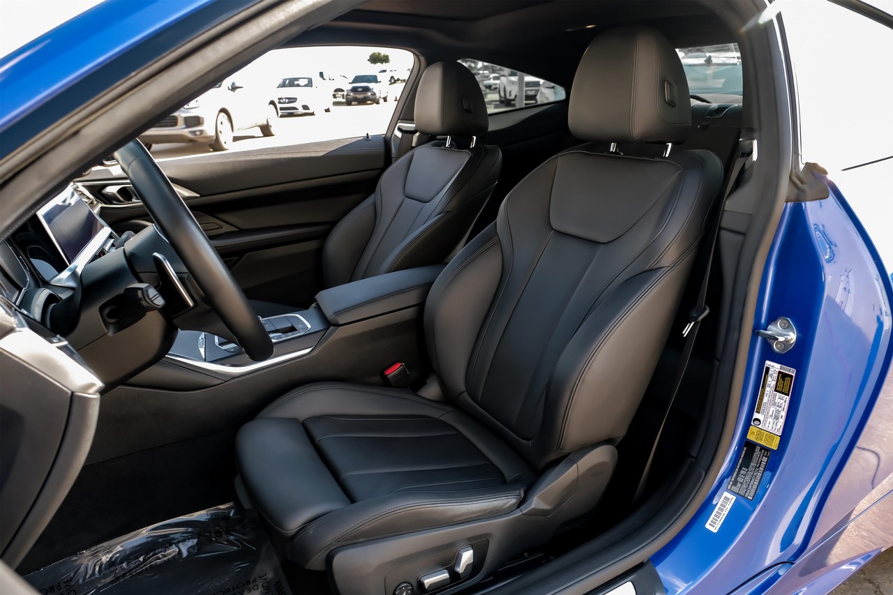 BMW 4 Series Vehicle Main Gallery Image 37
