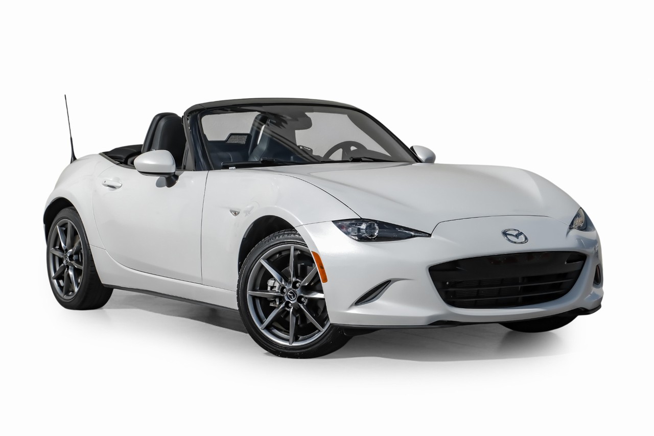 Mazda MX-5 Miata Vehicle Main Gallery Image 06