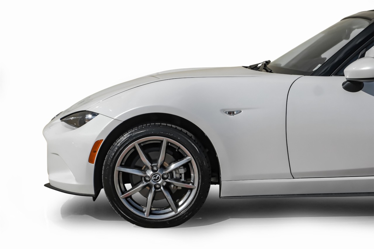 Mazda MX-5 Miata Vehicle Main Gallery Image 12
