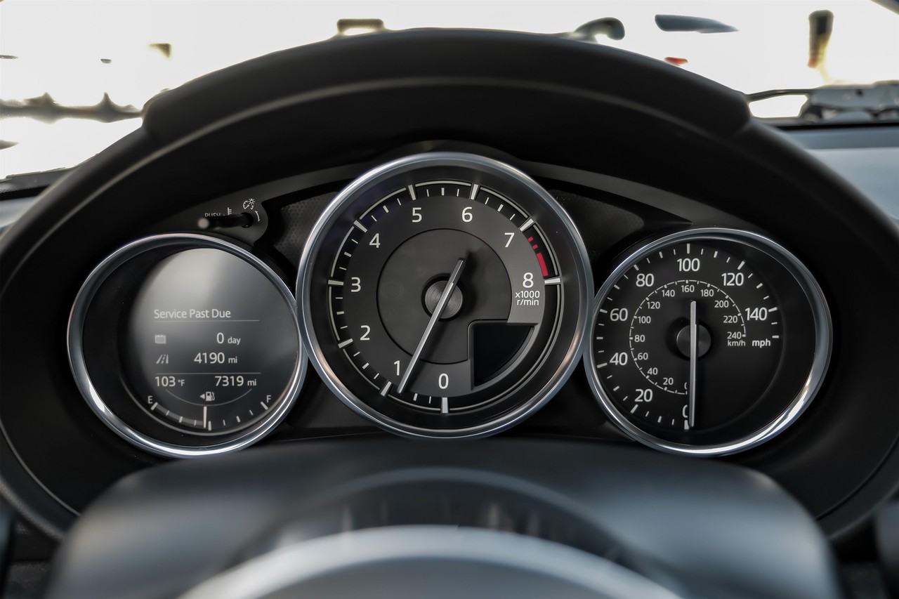 Mazda MX-5 Miata Vehicle Main Gallery Image 19