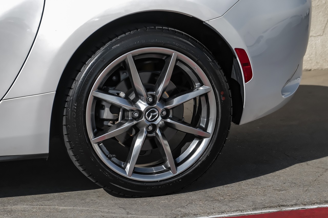 Mazda MX-5 Miata Vehicle Main Gallery Image 43